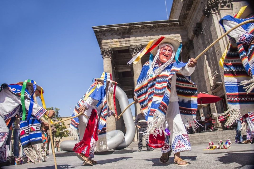 13 Tradiciones Y Costumbres De Michoacán México